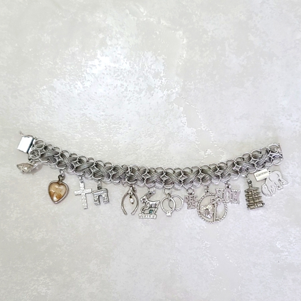 Vintage 1970s Sterling Silver Charm Bracelet